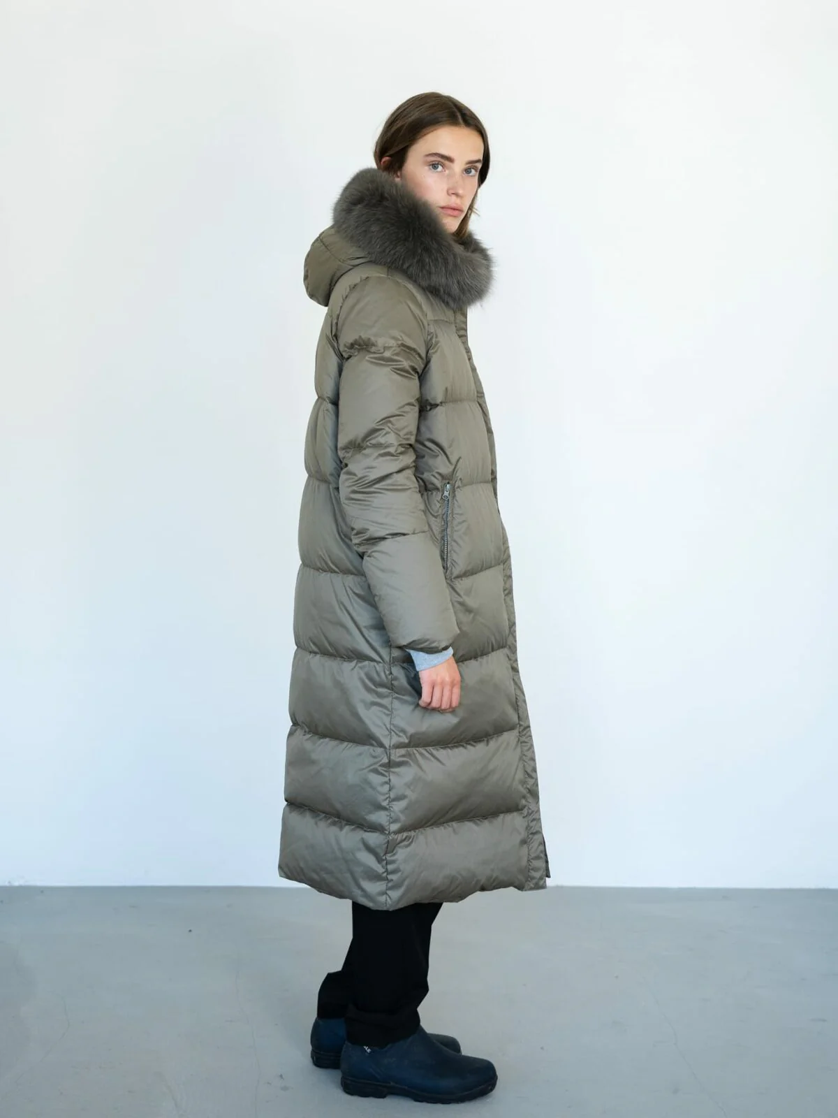 ALVA DOWN COAT - OLIVE GREEN - Image 3