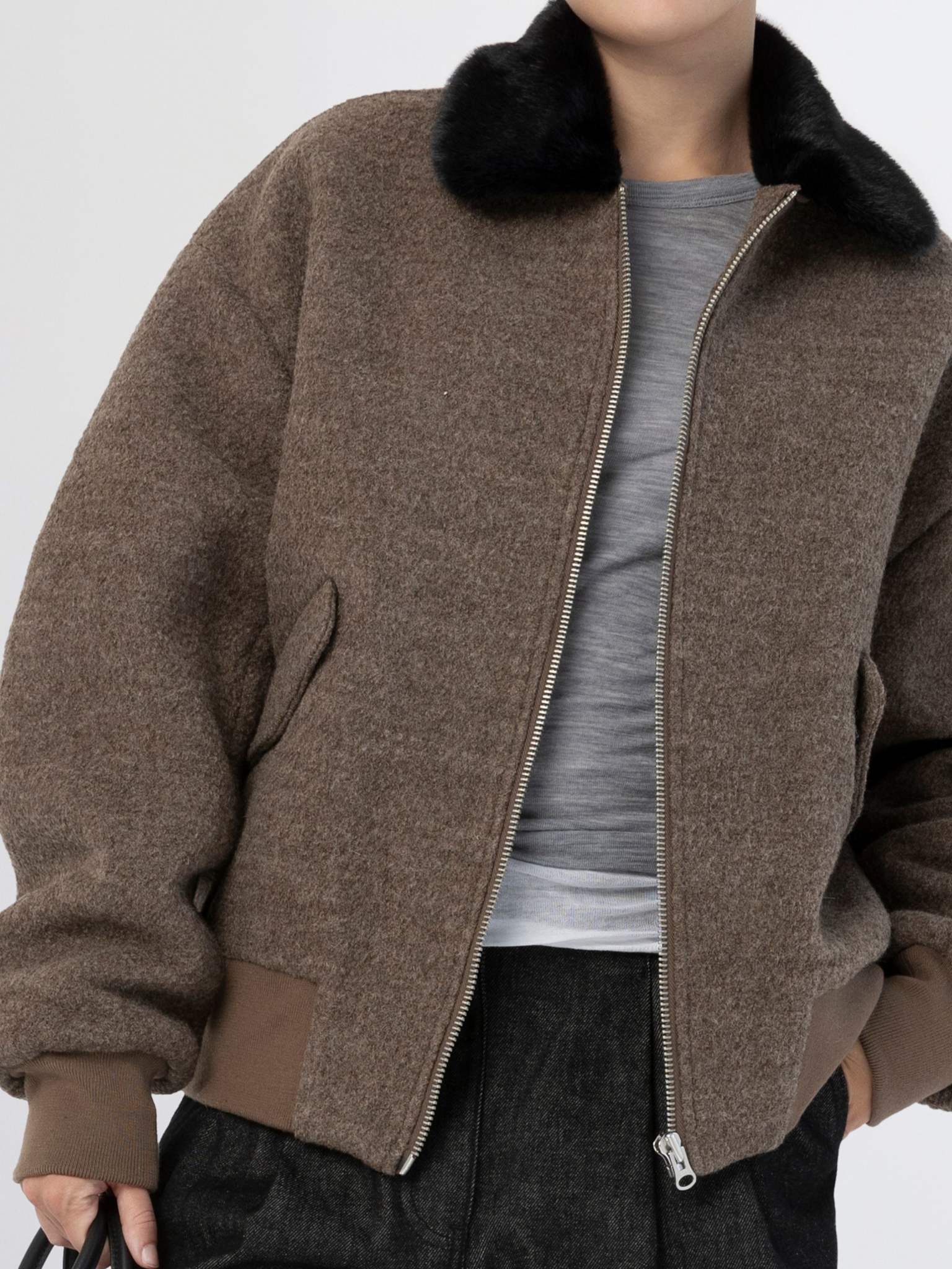AVERY BOBMER JACKET - BROWN/BLACK - Image 5