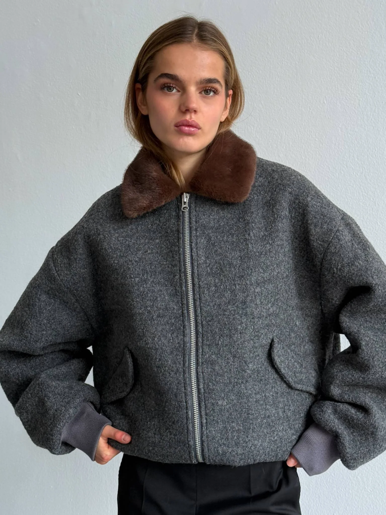 AVERY BOMBER JACKET - GREY/BROWN - Image 3