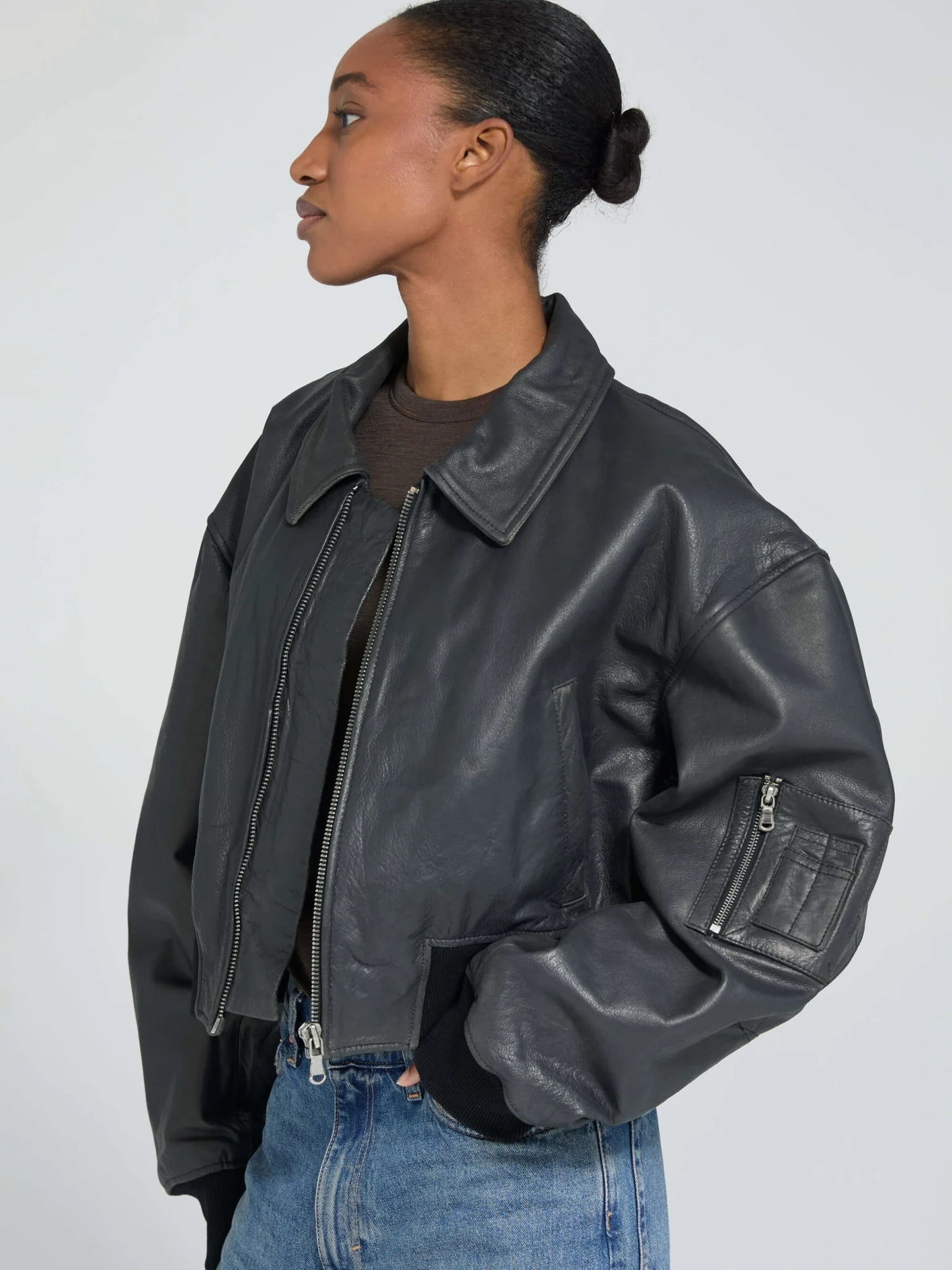 BONNIE CROPPED BOMBER - BLACK - Image 8