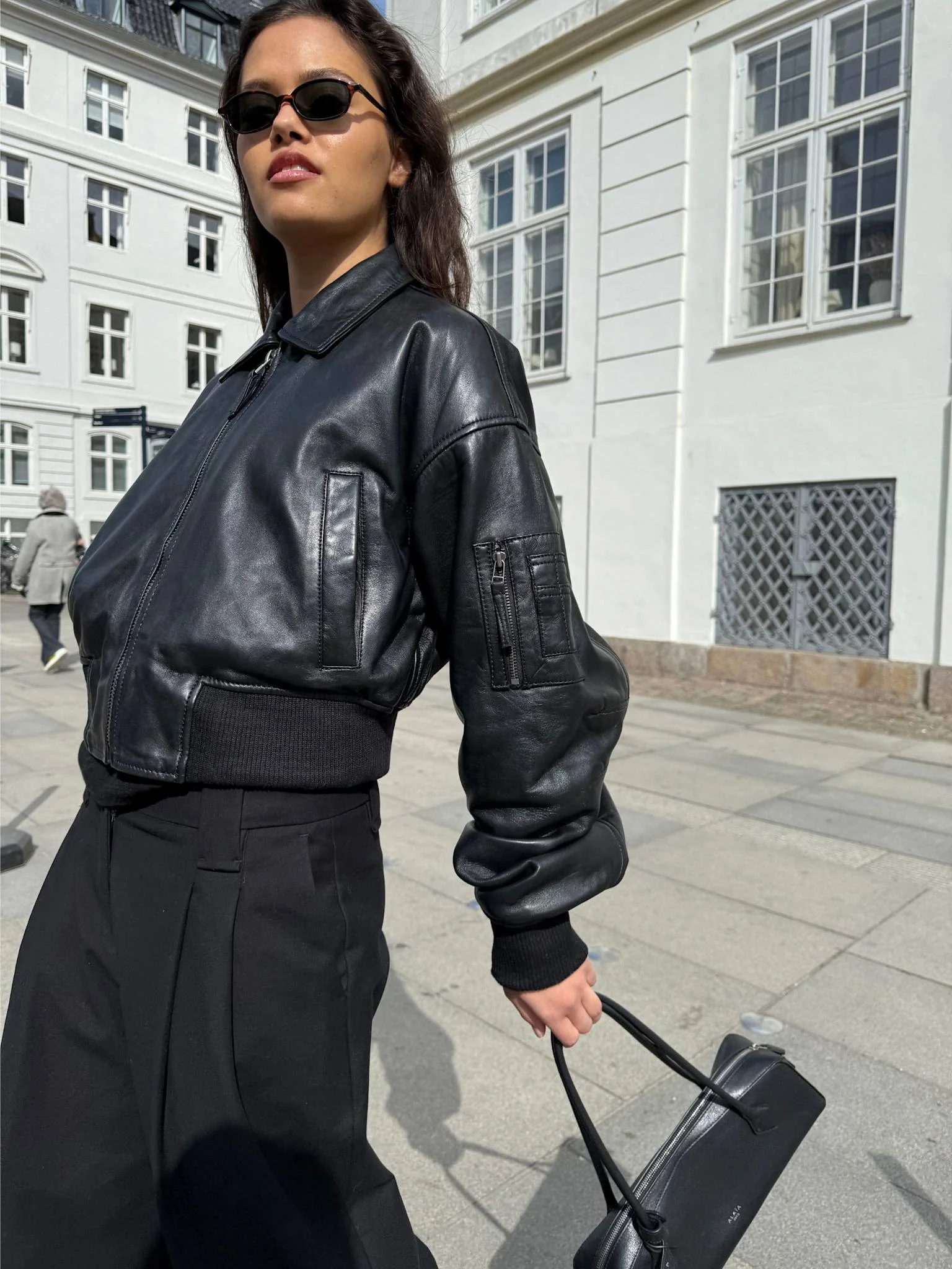 BONNIE LEATHER BOMBER - BLACK - Image 5