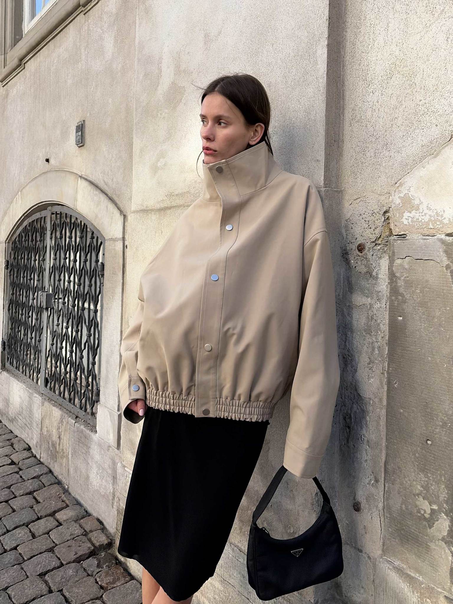 EZREN BOMBER JACKET - BEIGE - Image 2