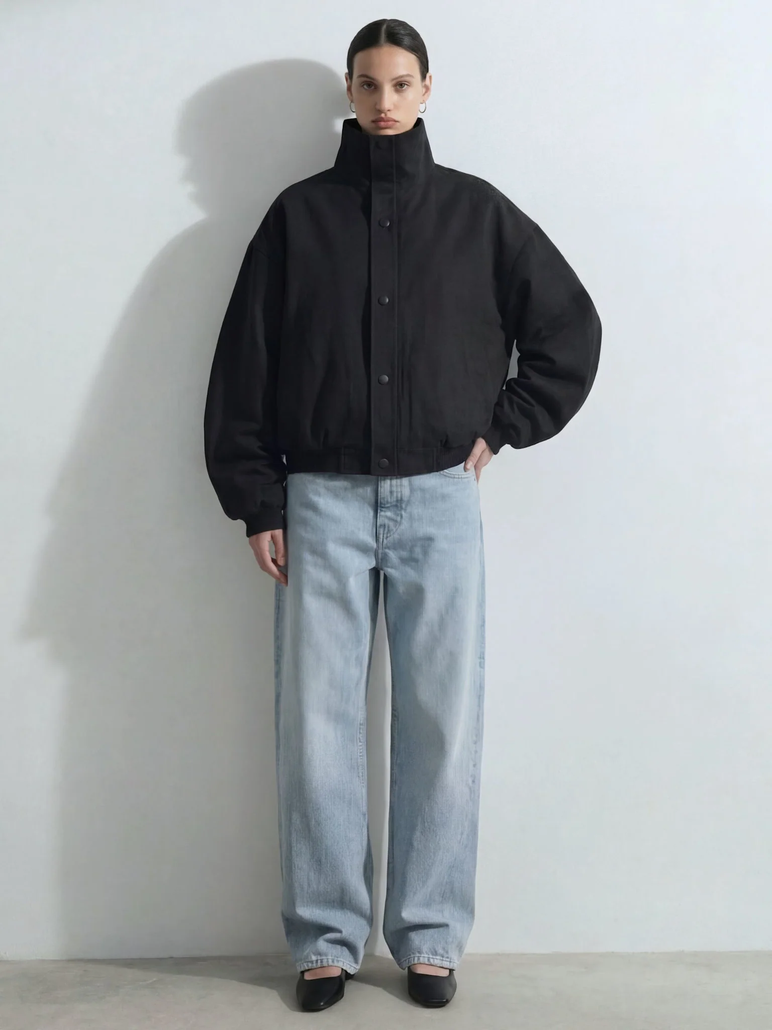 EZREN BOMBER JACKET - BLACK - Image 5