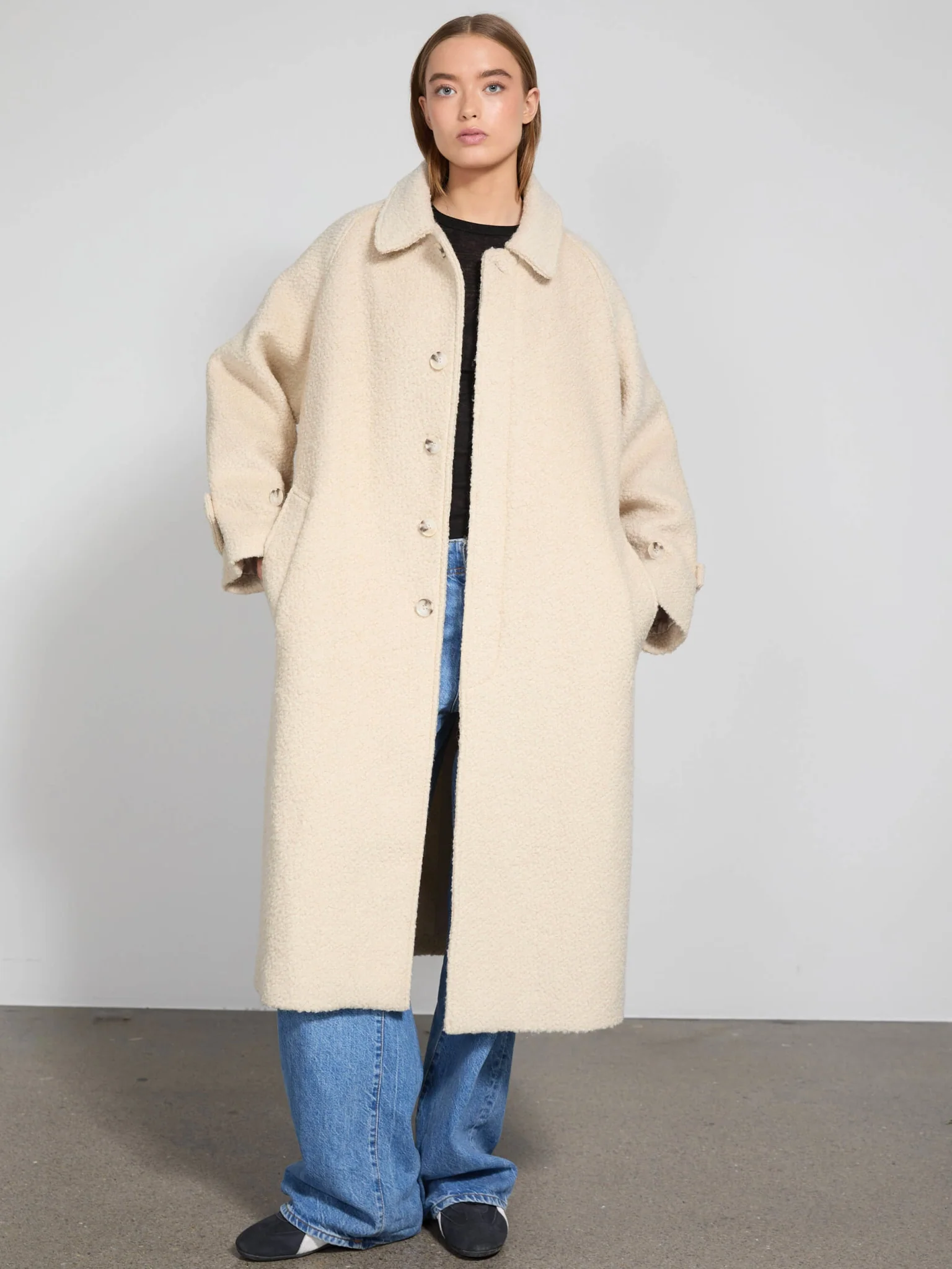 GIA BOUCLE COAT - CREME - Image 2