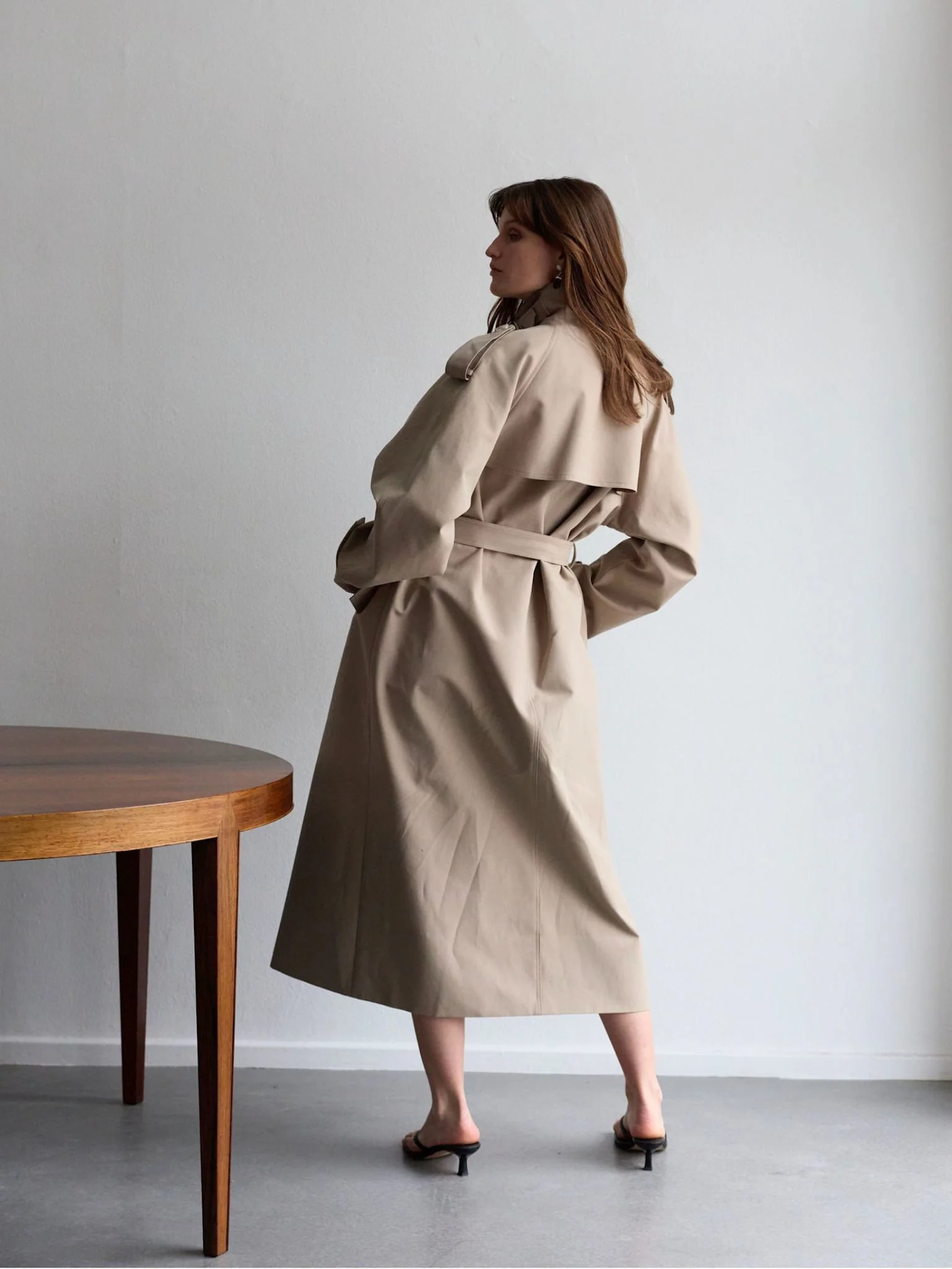 HEATHER TRENCH COAT - BEIGE - Image 8