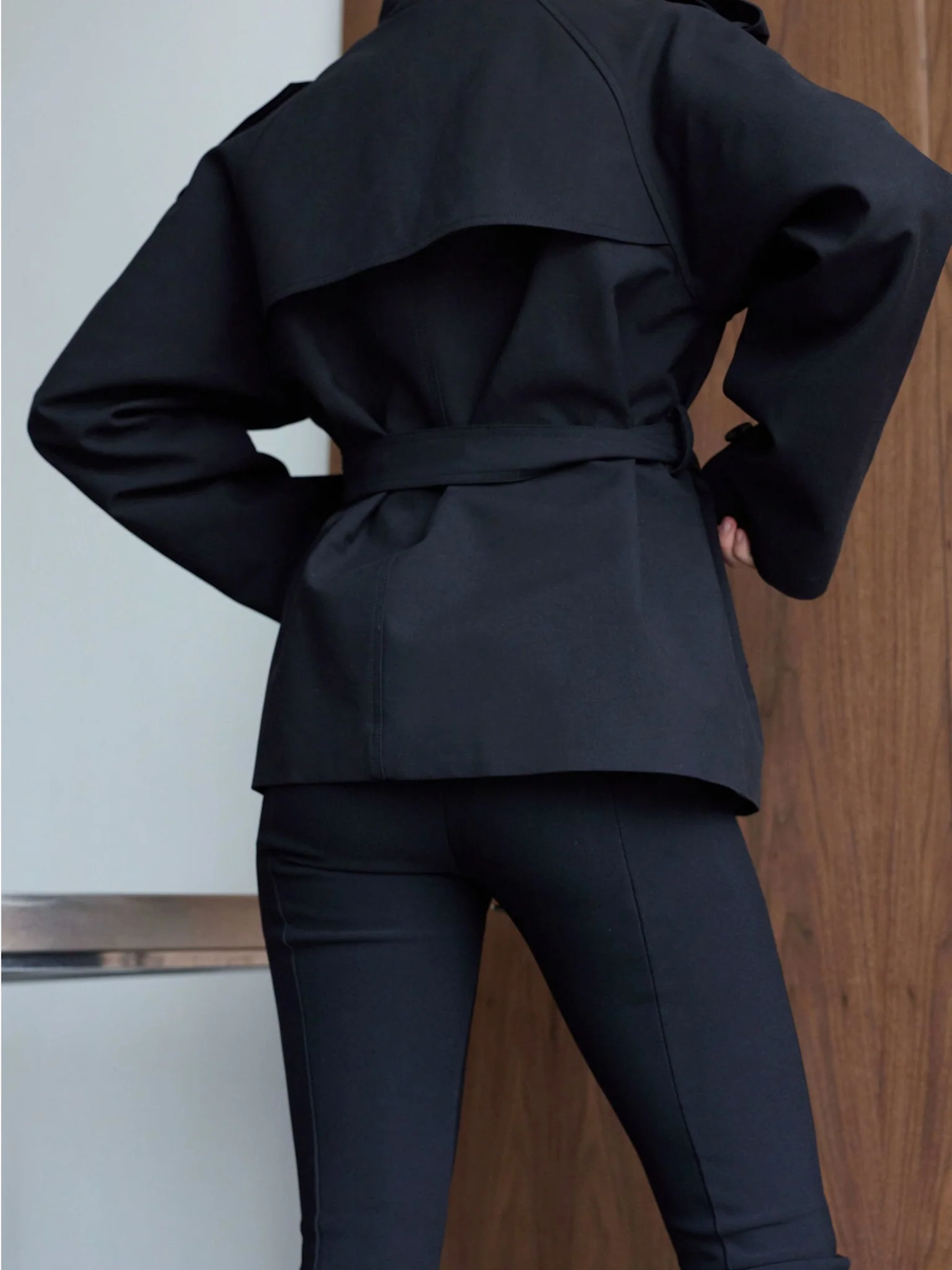 HEATHER TRENCH JACKET - BLACK - Image 4