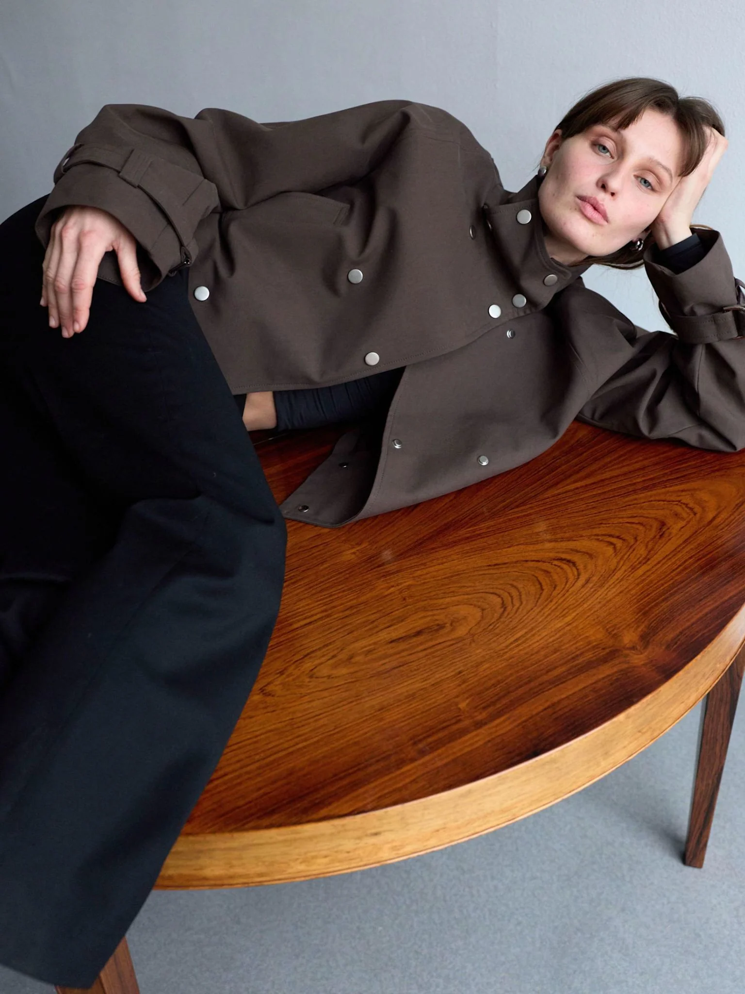 SKYLER CROPPED JACKET - BROWN - Image 4