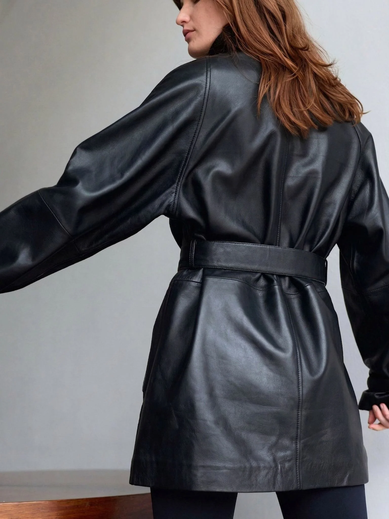 SKYLER LEATHER COAT - BLACK - Image 4