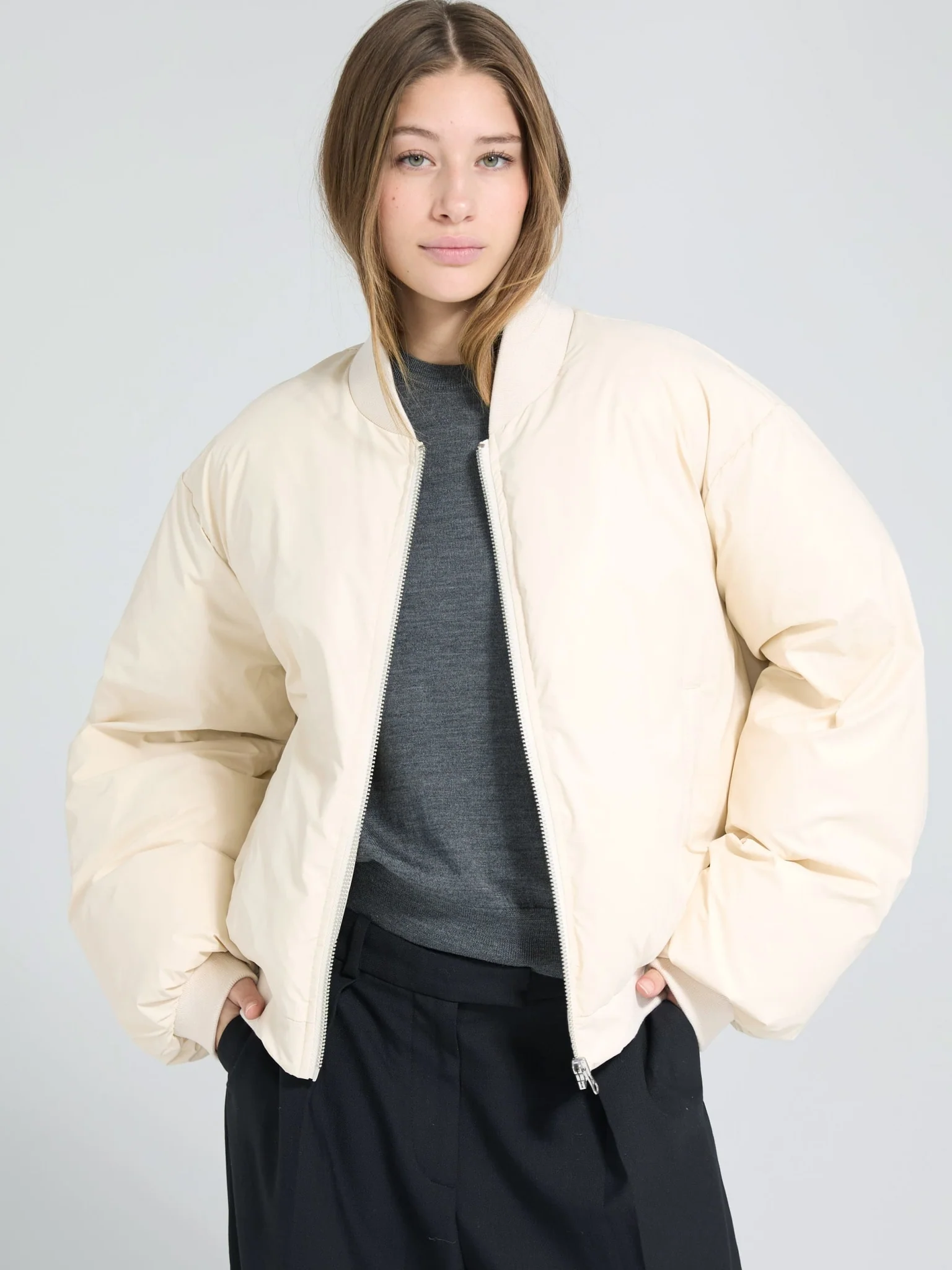 SOL BOMBER JACKET - CRÈME - Image 2