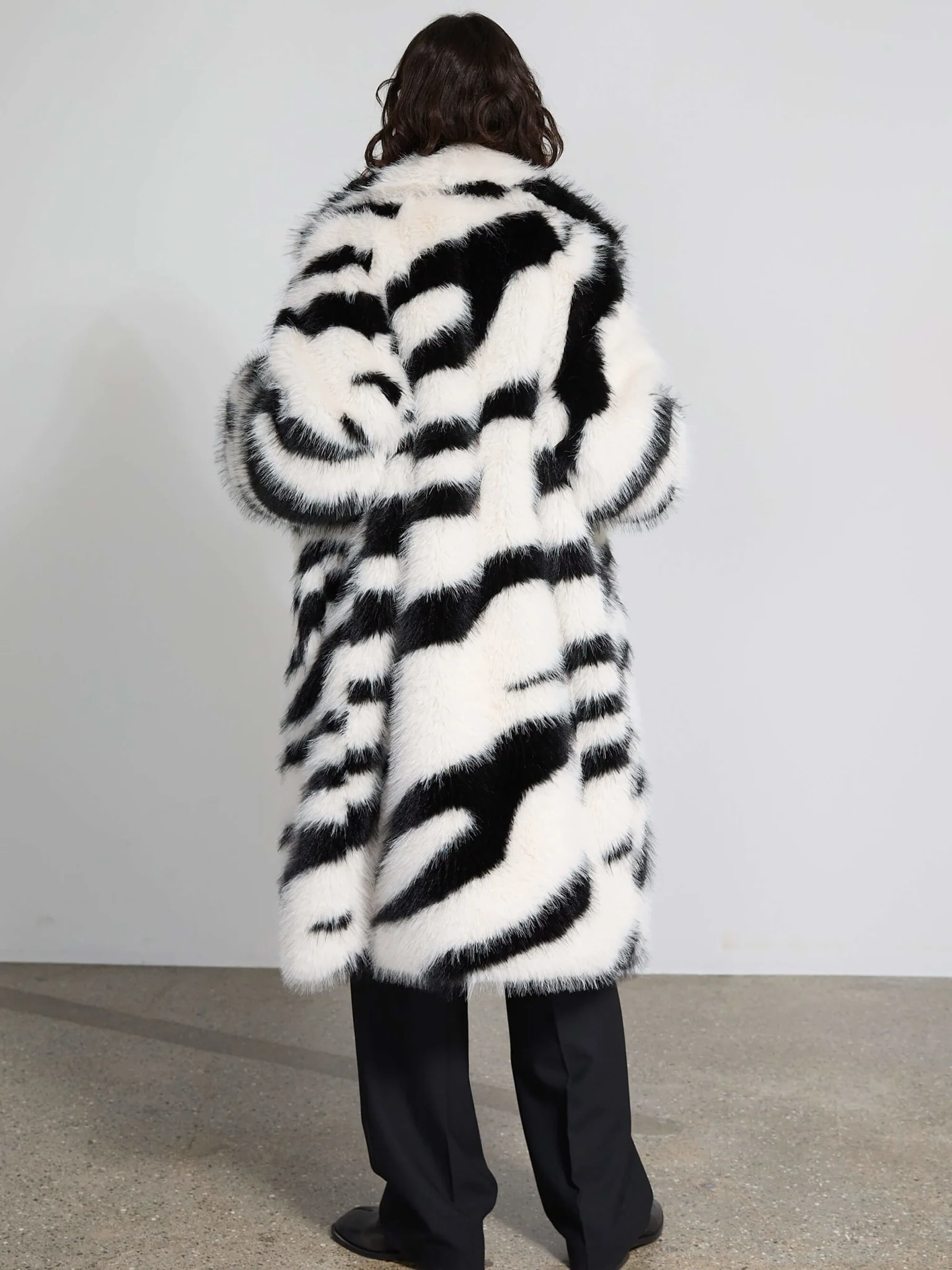TIA COAT - ZEBRA - Image 4